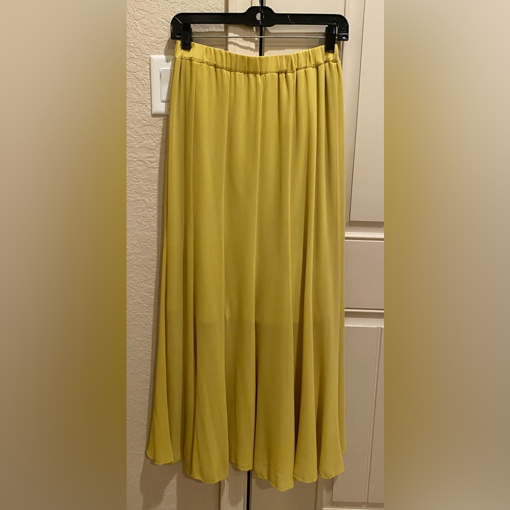 Lapis Sunny A-line flowy skirt in color Mustard Yellow Lapis Maxi Skirt (Size S) - Picture 6 of 10